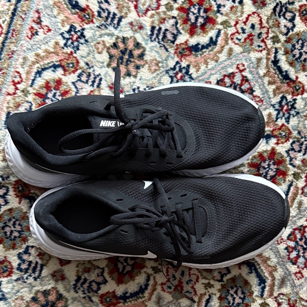 Nike Revolution Running Shoes